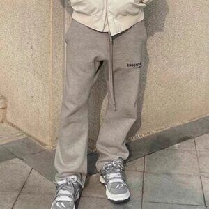 ESSENTIALS FEAR OF GOD Season 8 Subtitle Sweatpants